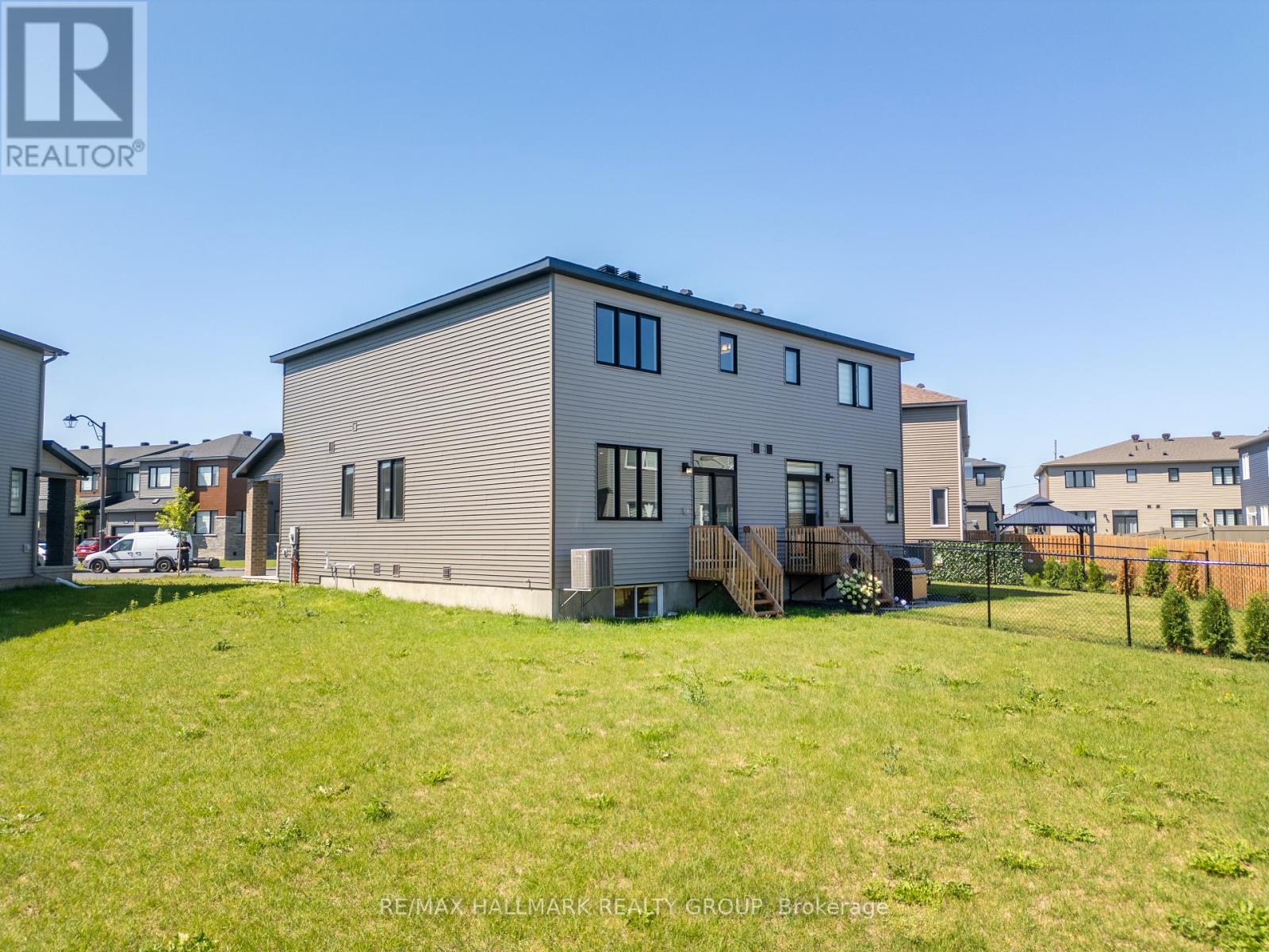 315 Blossom Pass Terrace