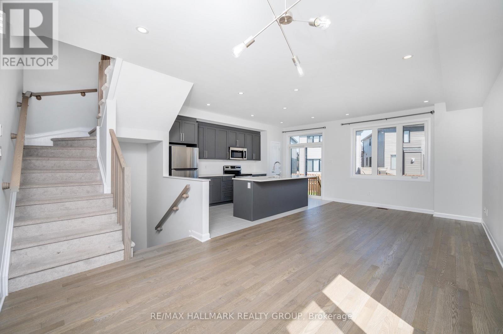 315 Blossom Pass Terrace