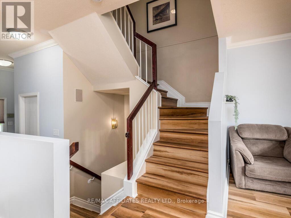 6 Eagleview Street
