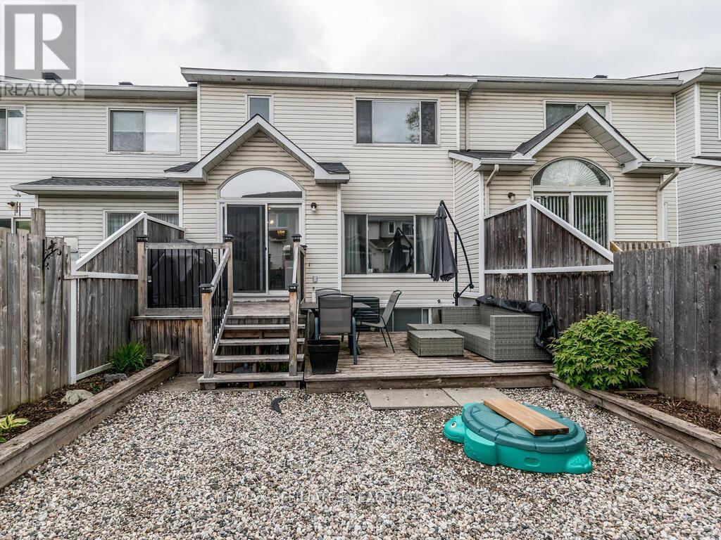 6 Eagleview Street