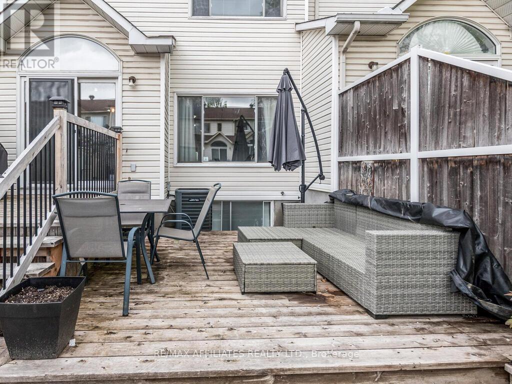 6 Eagleview Street