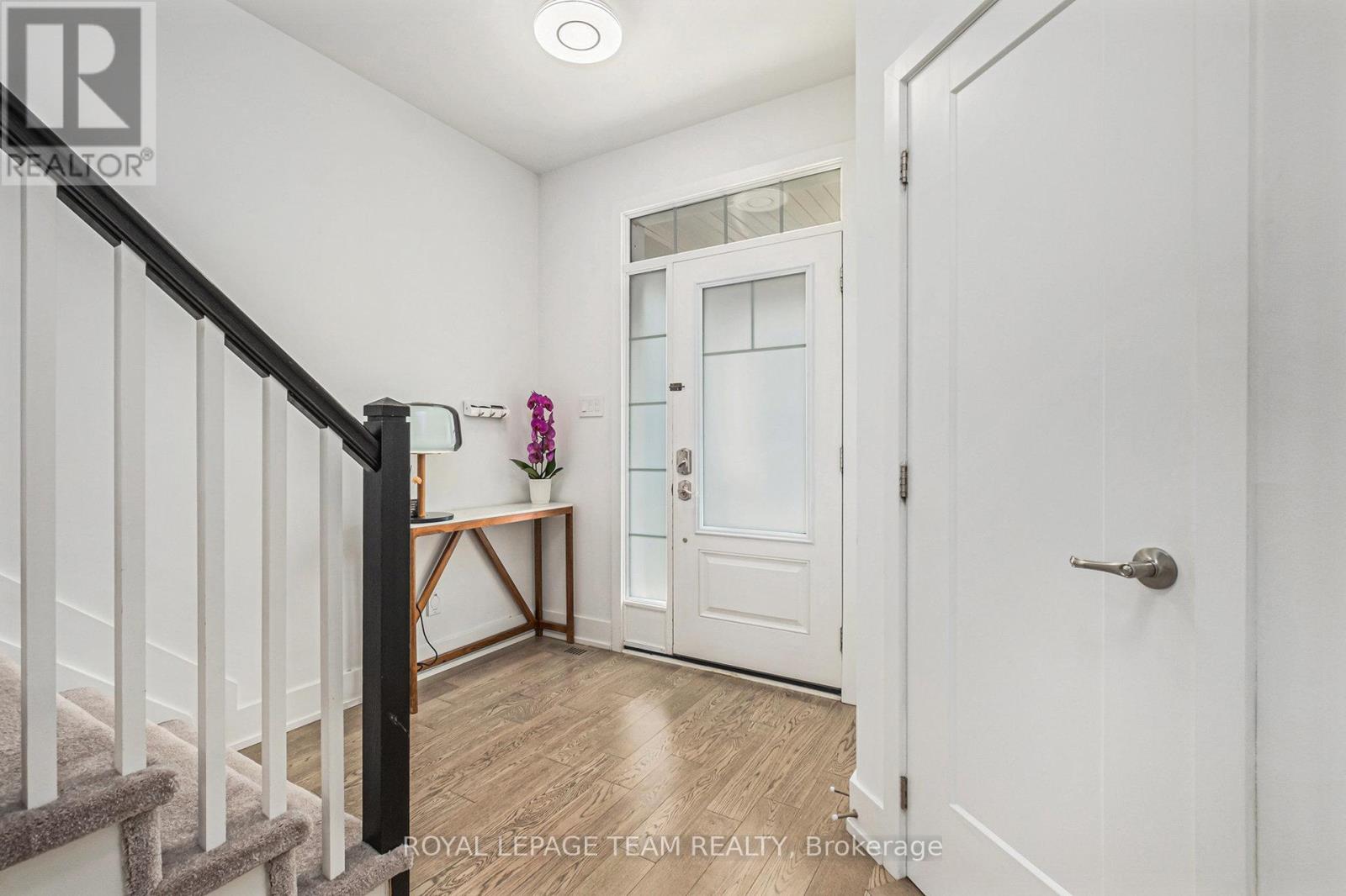 622 Malahat Way