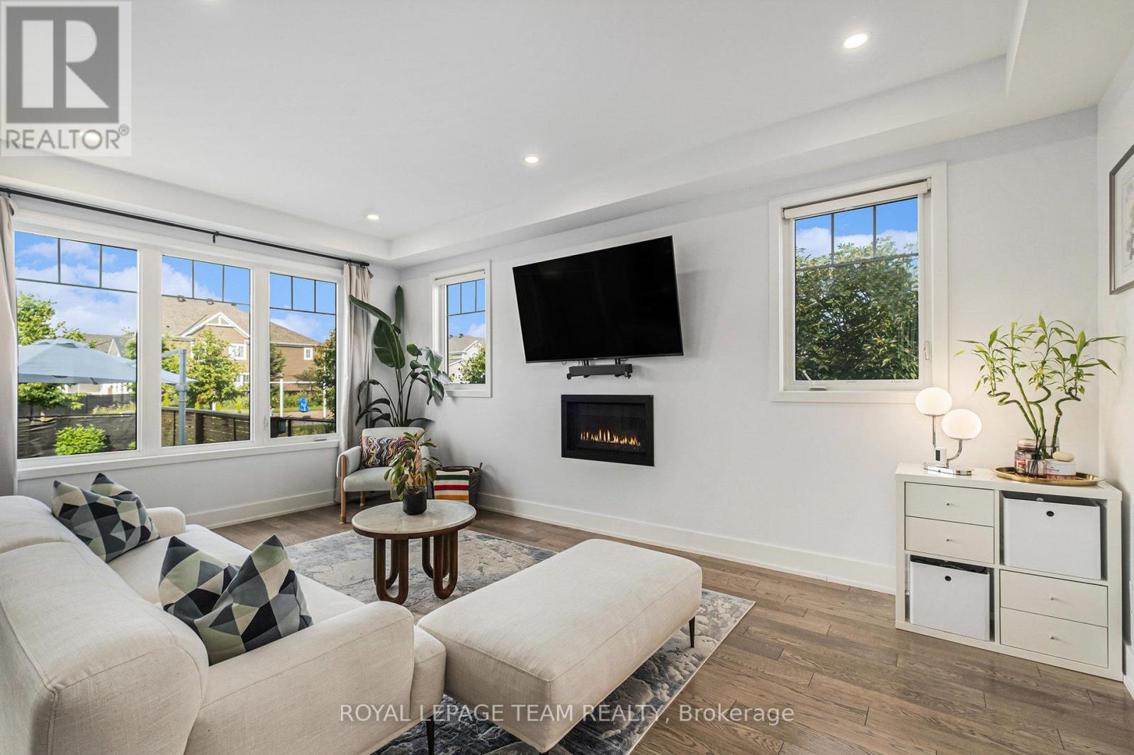622 Malahat Way