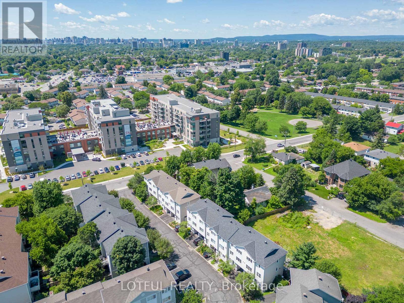515 Burleigh Private