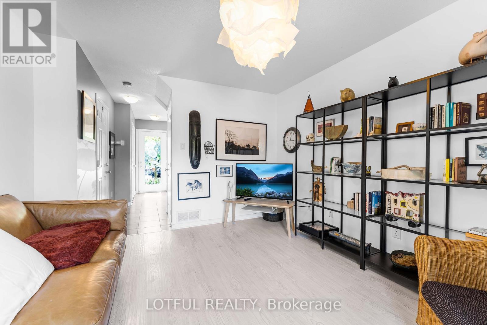 515 Burleigh Private