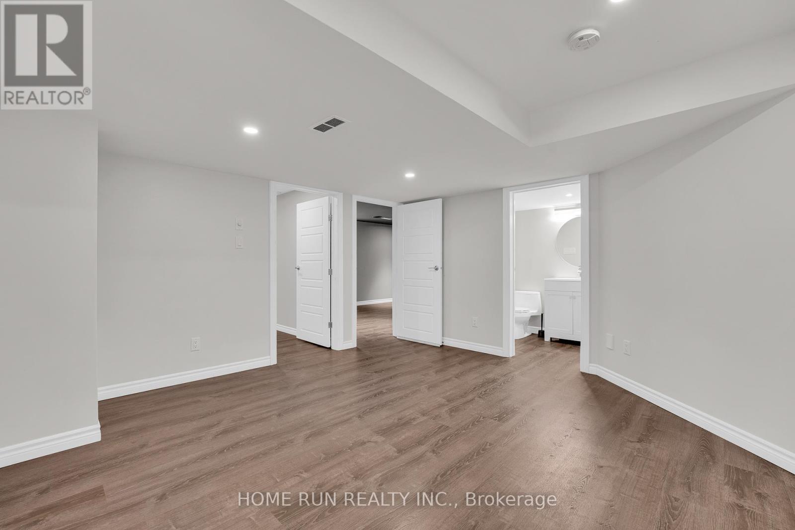 335 Gallantry Way