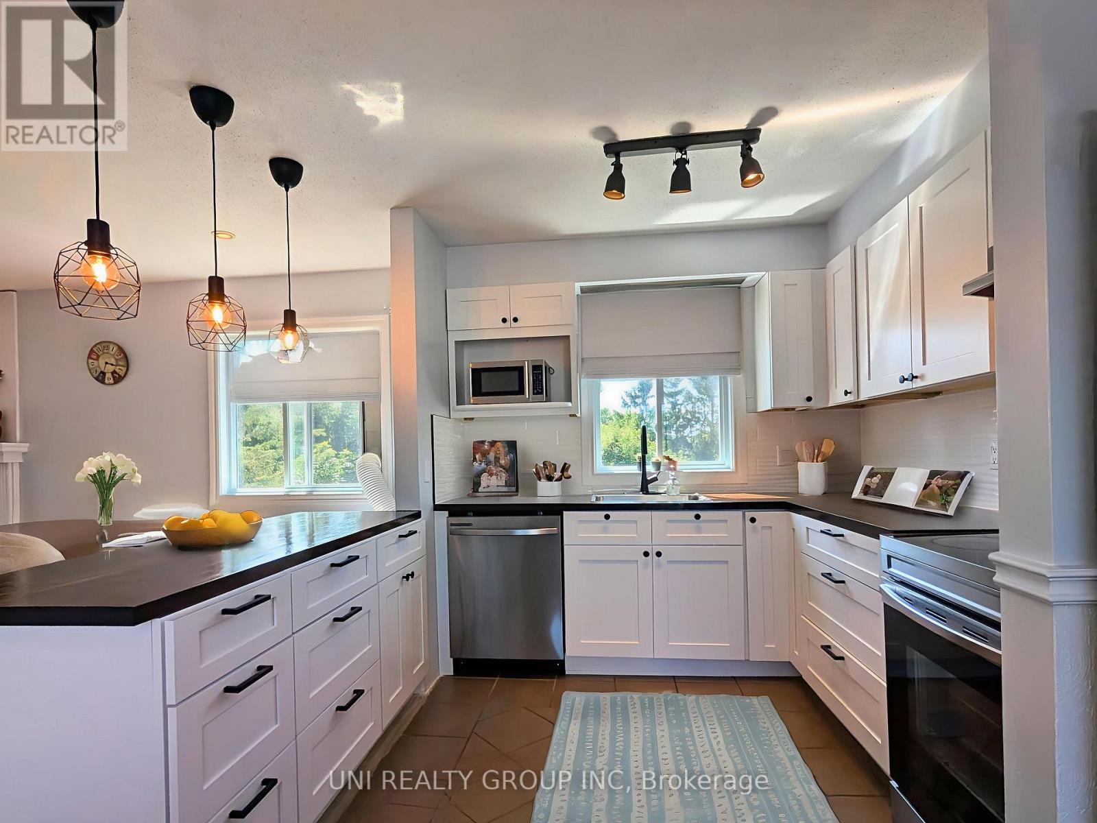 120 Castlegreen Private