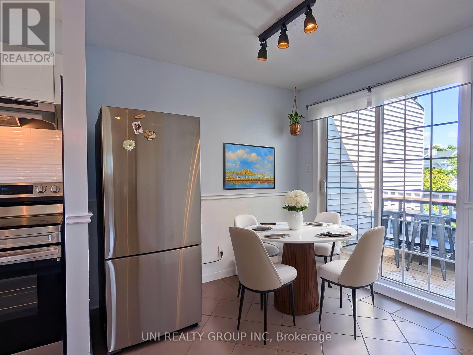 120 Castlegreen Private