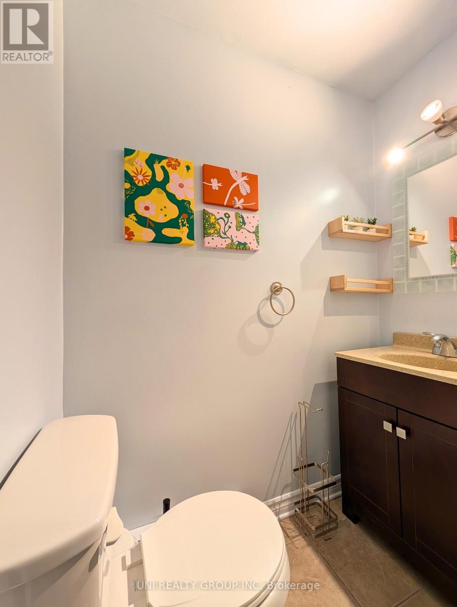 120 Castlegreen Private
