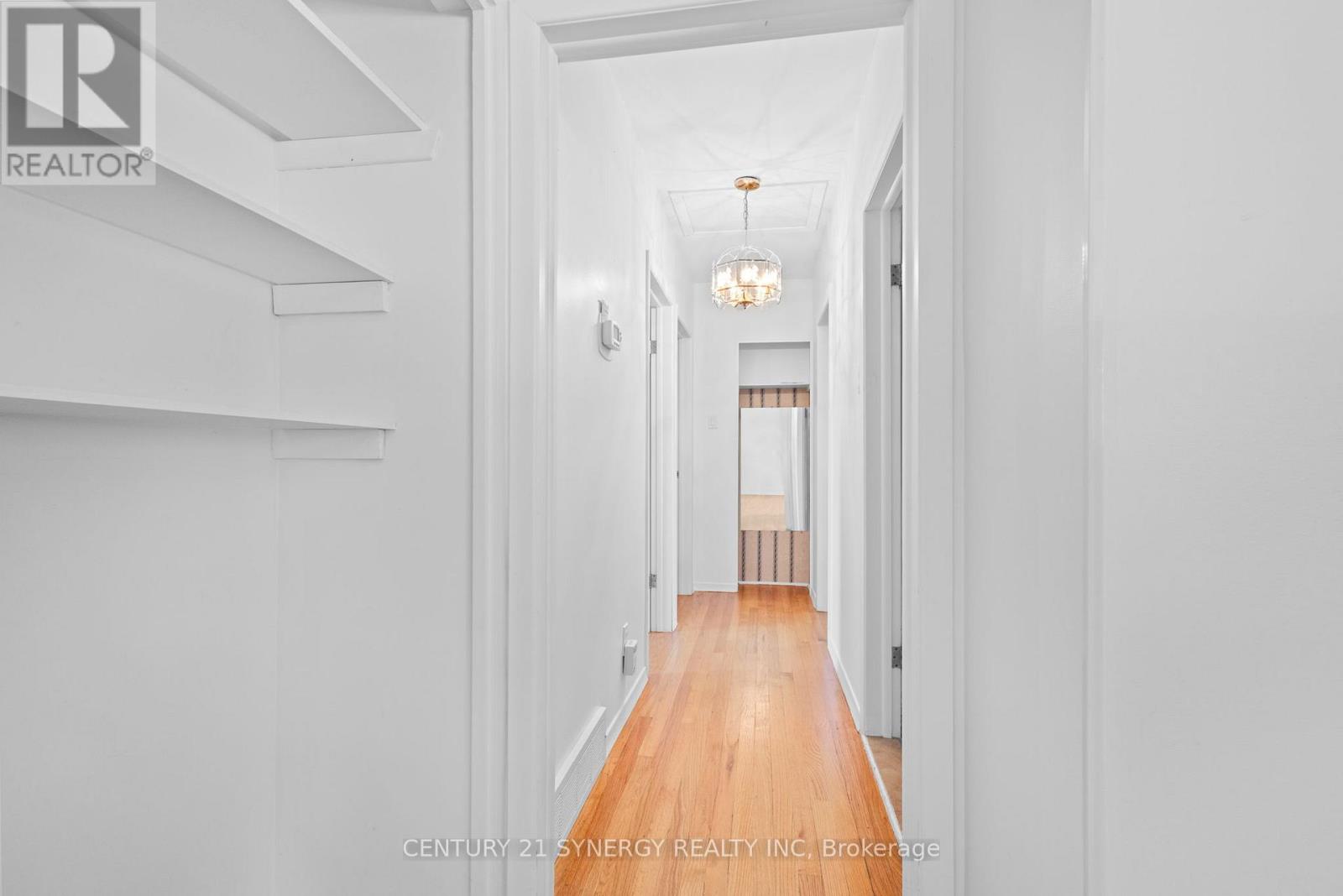 20 Parkside Crescent
