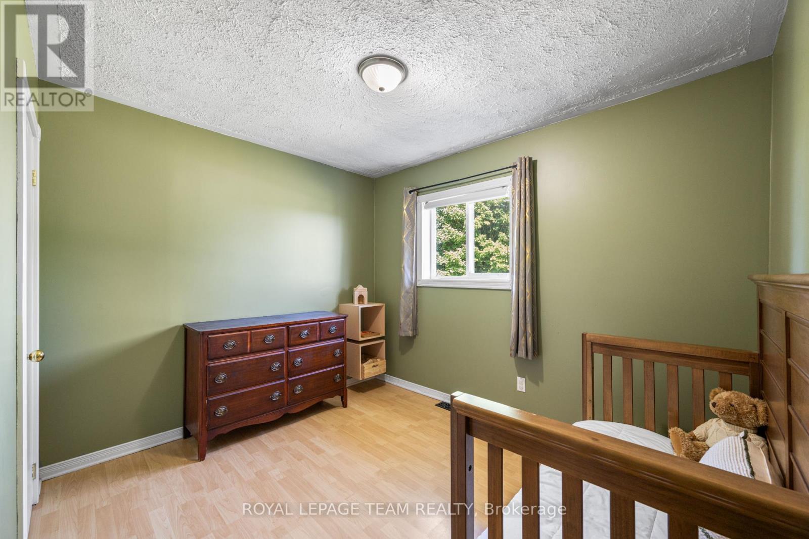 590 Scotch Line Road W