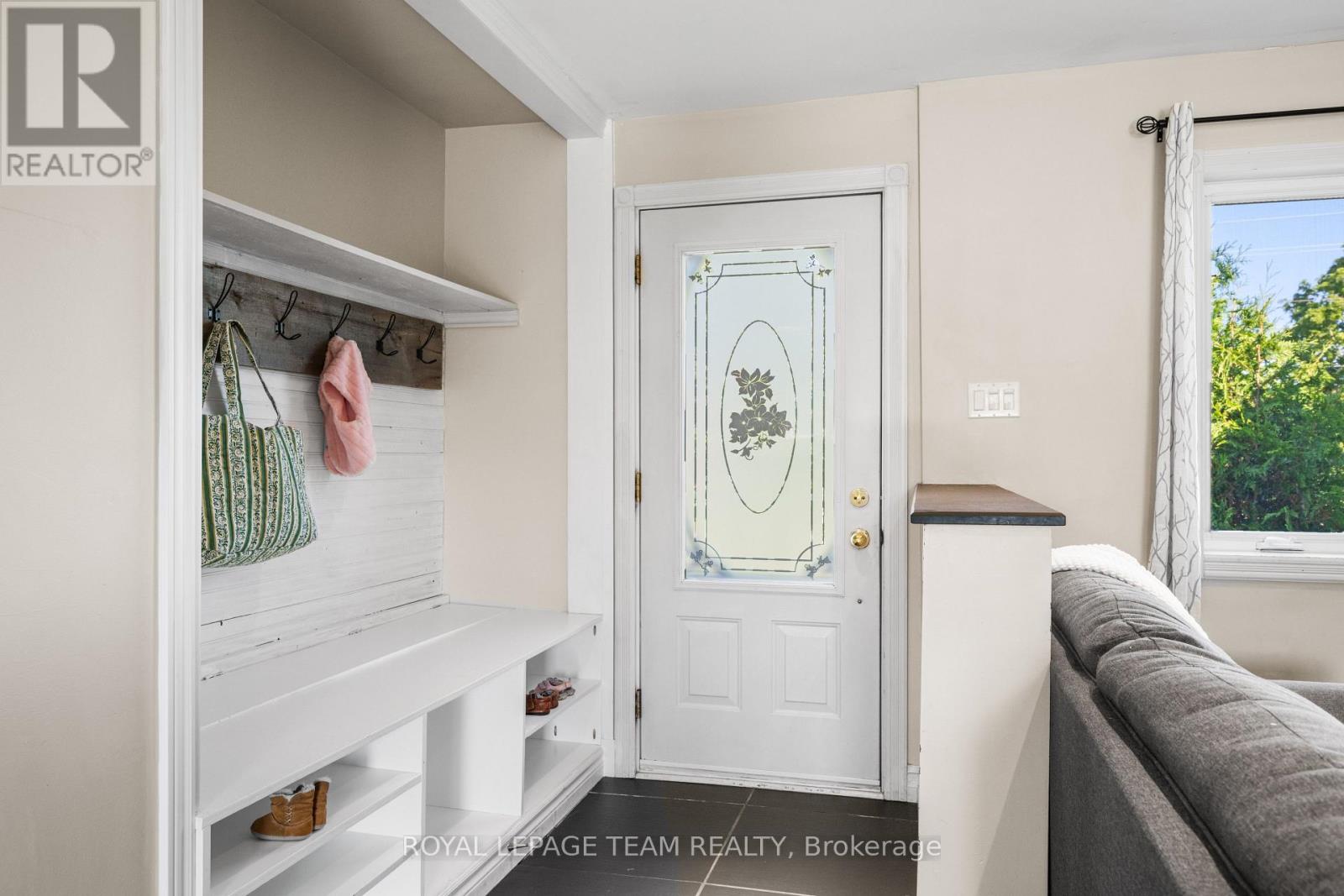 590 Scotch Line Road W