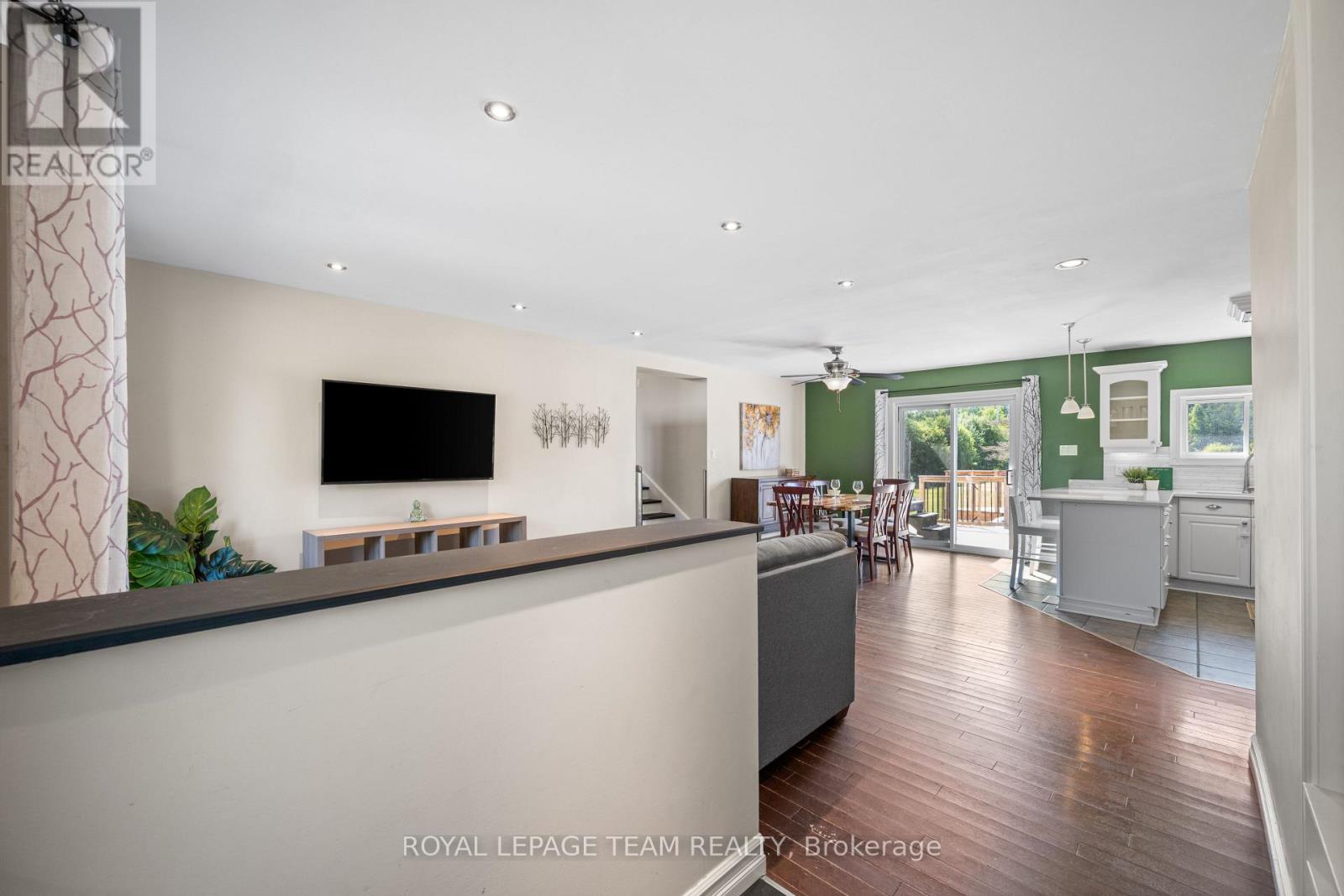 590 Scotch Line Road W