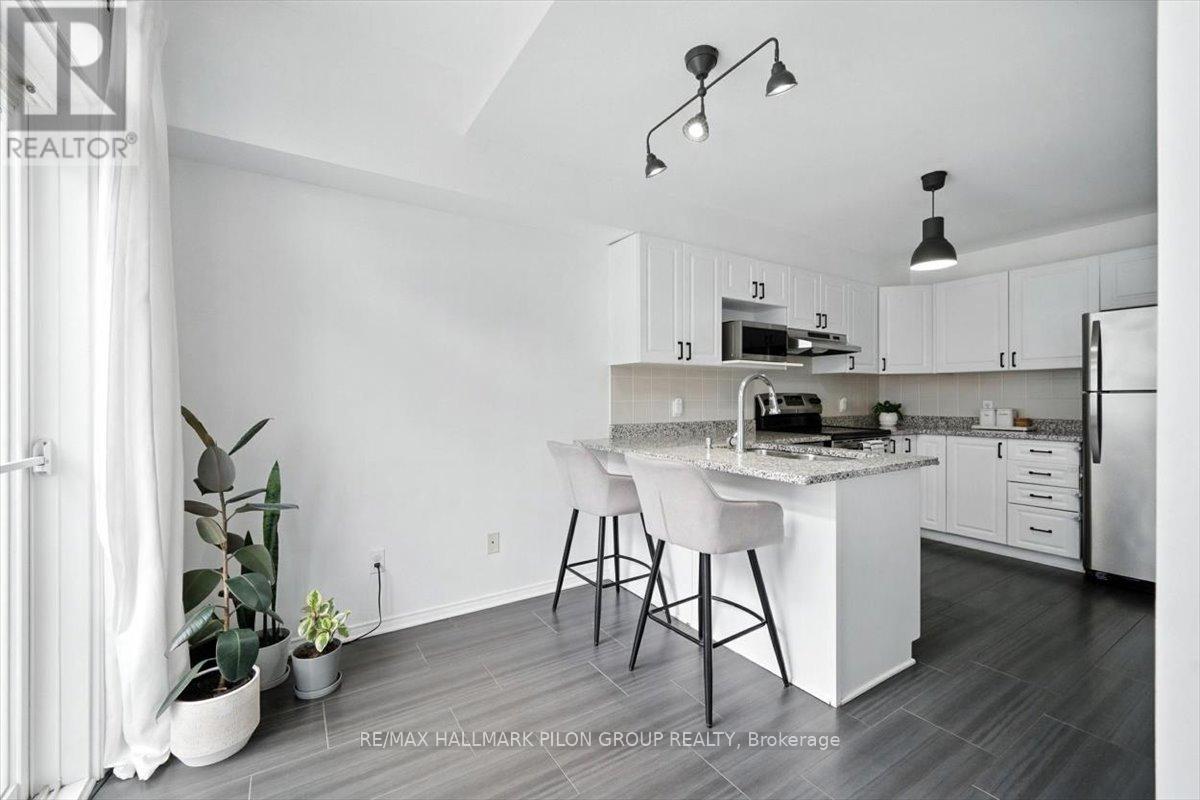 243 Cityview Crescent