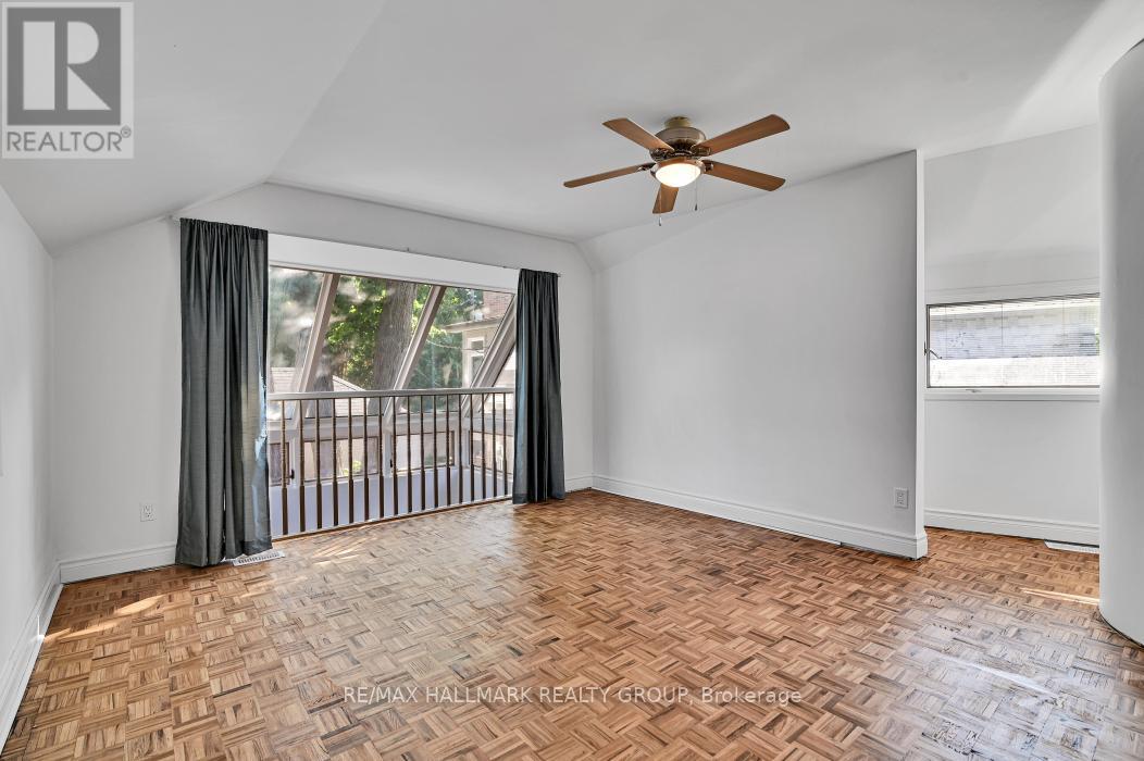 33 Rockcliffe Way