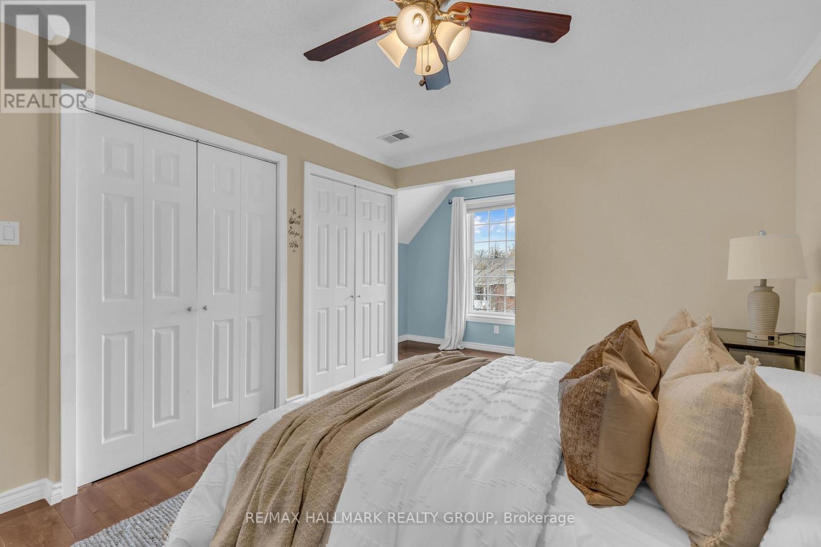 8 Scharf Lane