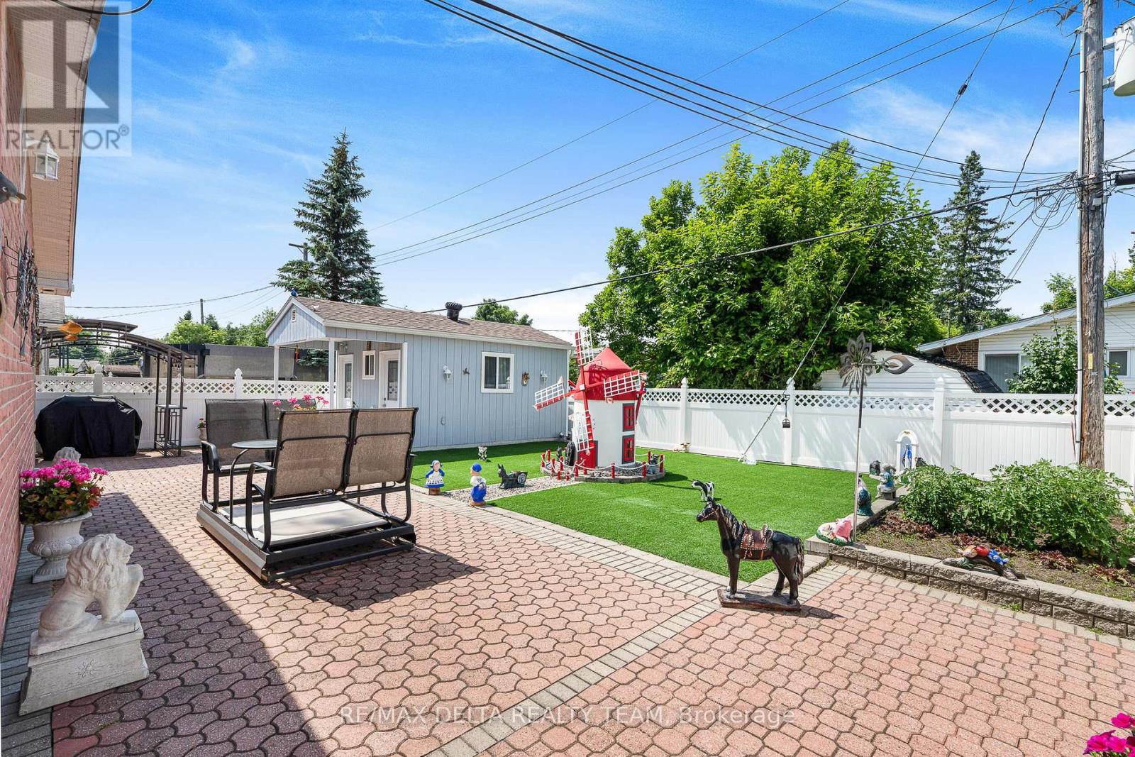 2435 Heaton Avenue