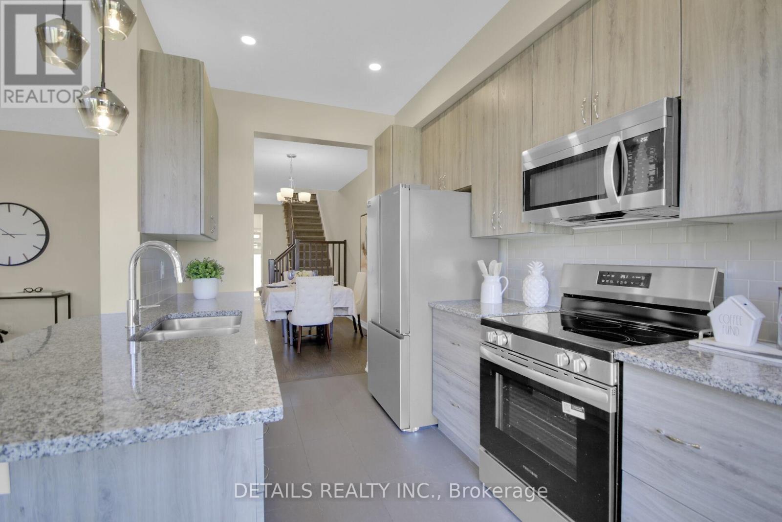 136 Overberg Way