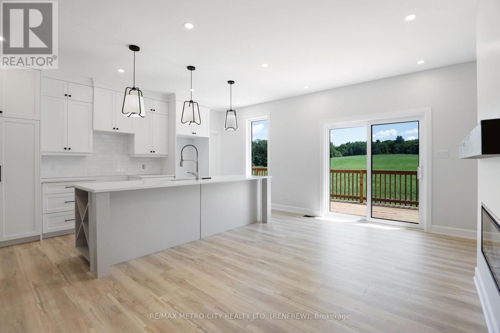 27 Tinswood Road