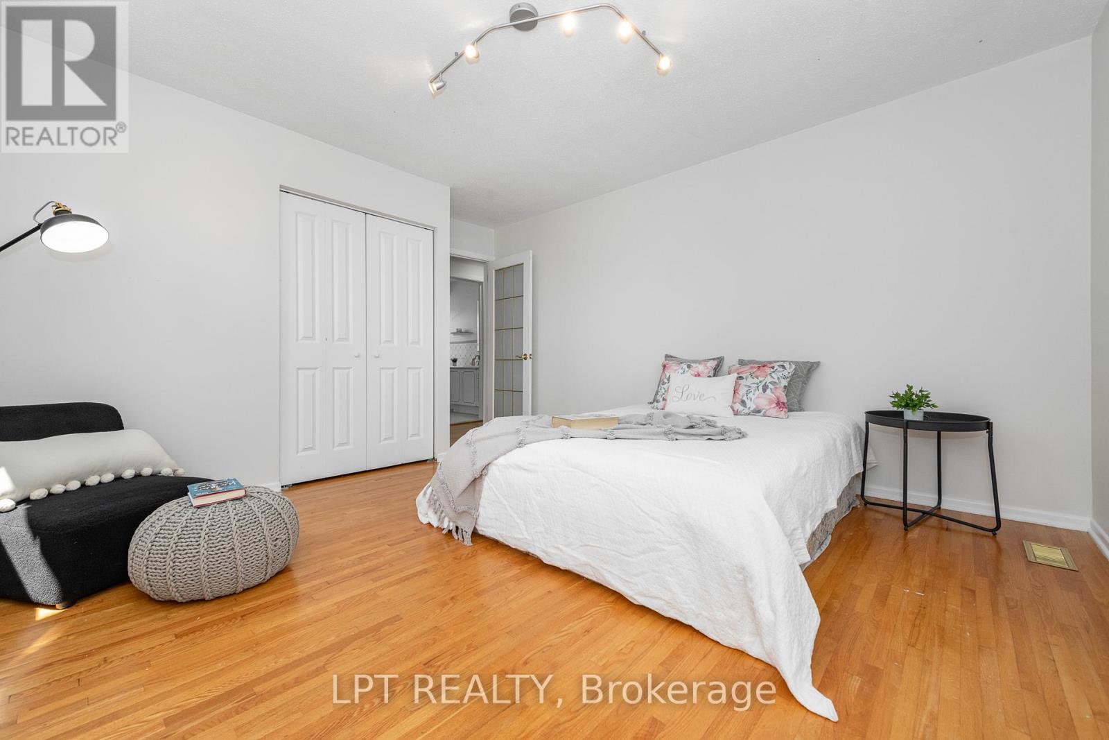 1329 Fontenay Crescent