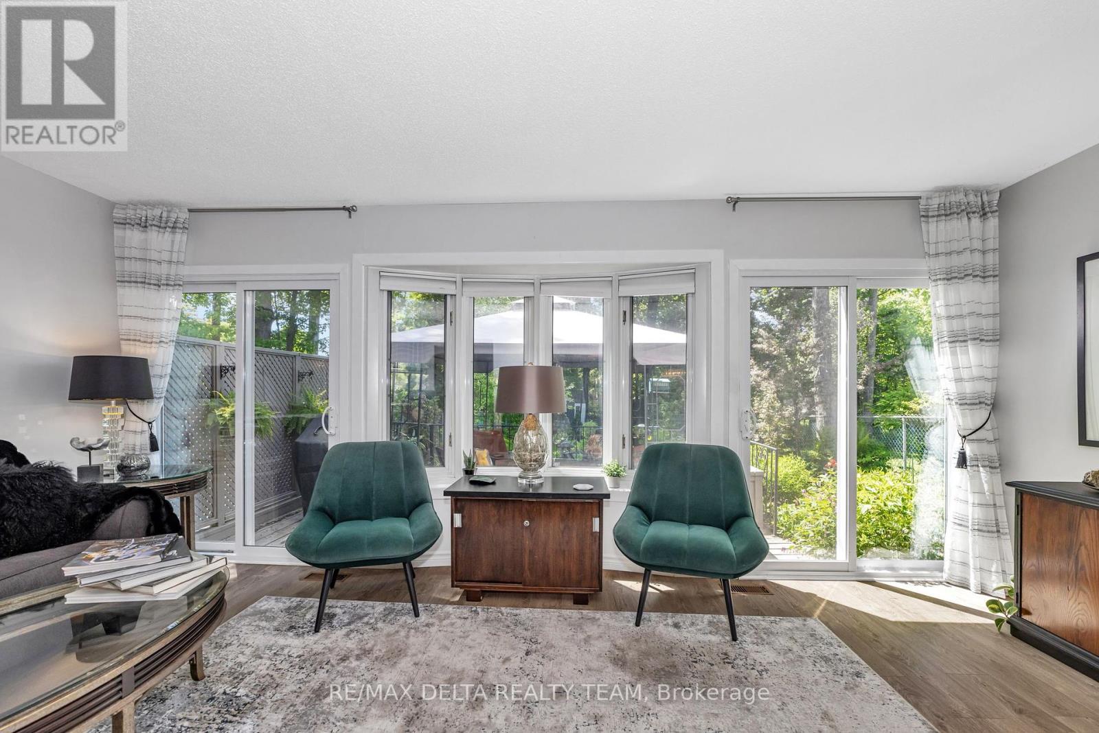 61 Valewood Crescent