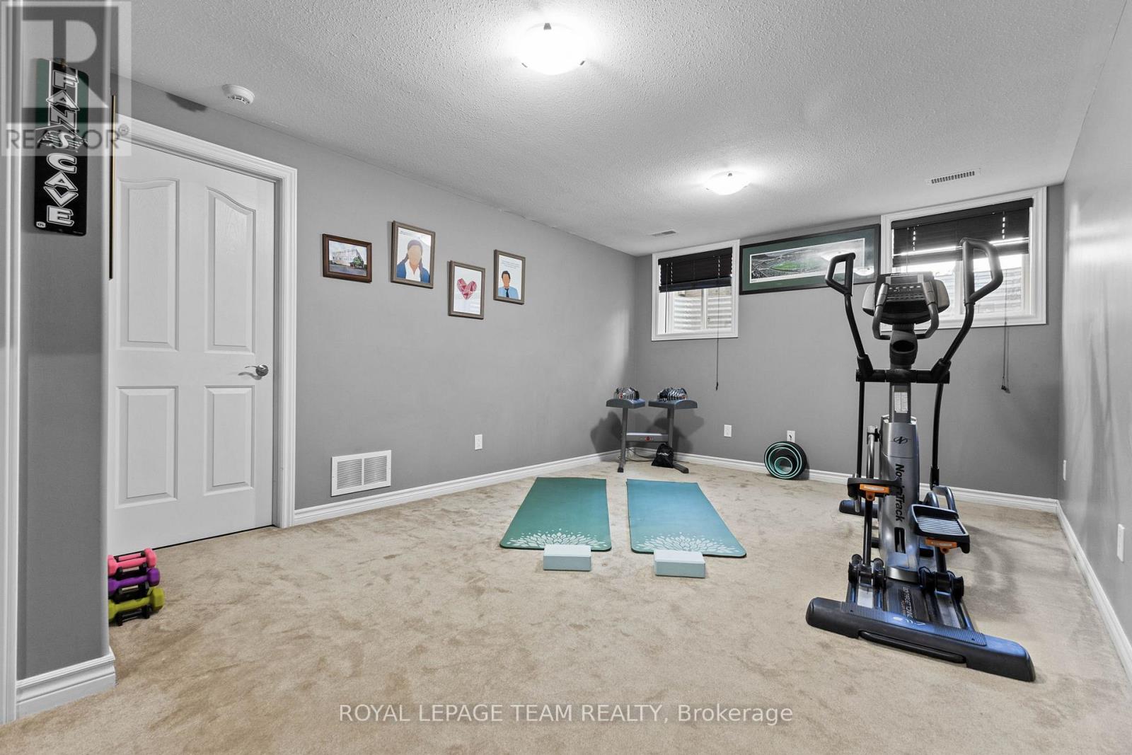 1879 Arrowgrass Way