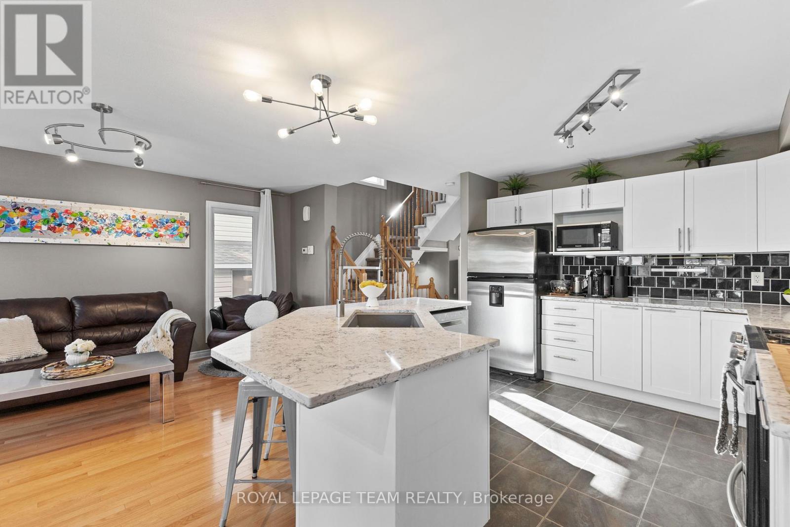 1879 Arrowgrass Way