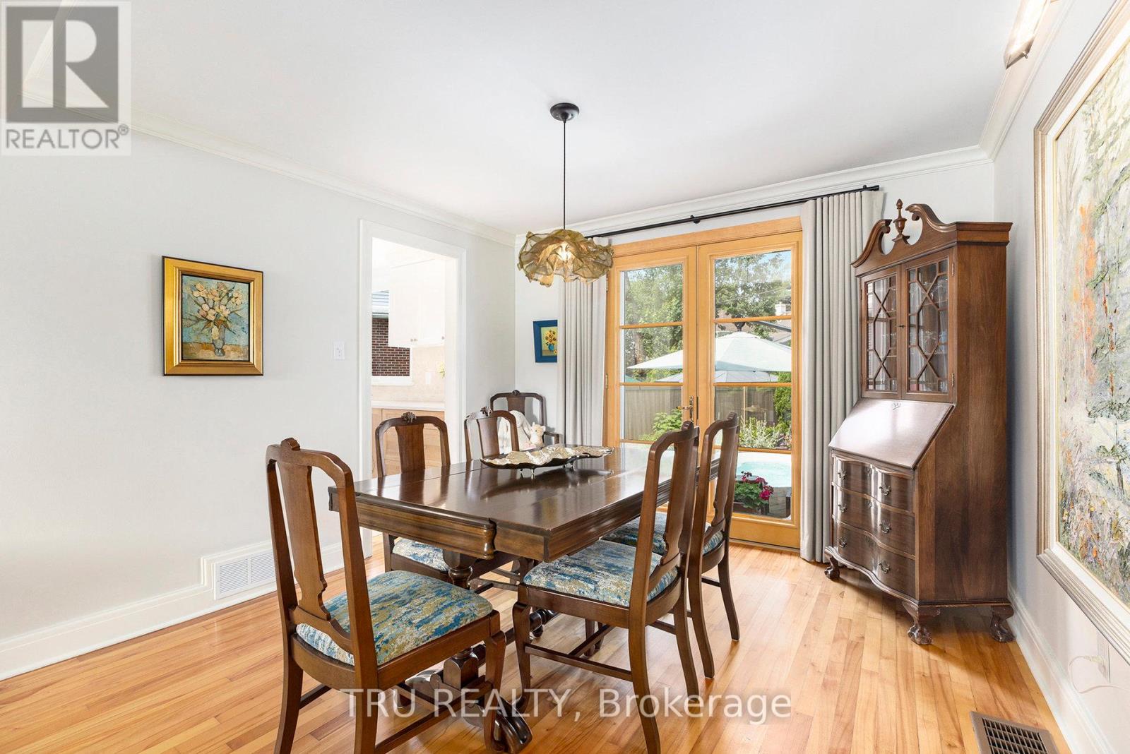 36 Bullock Avenue Ne