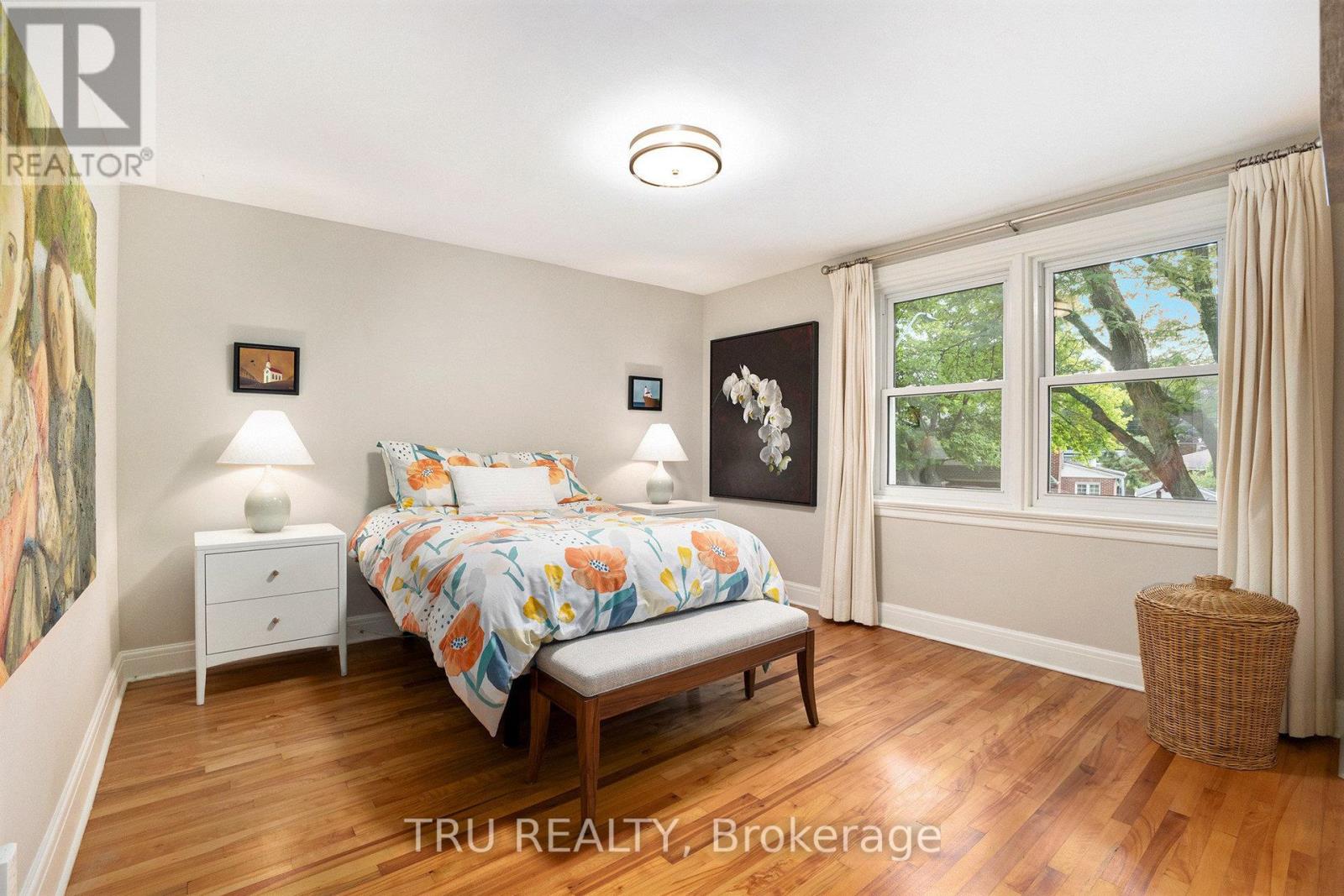36 Bullock Avenue Ne