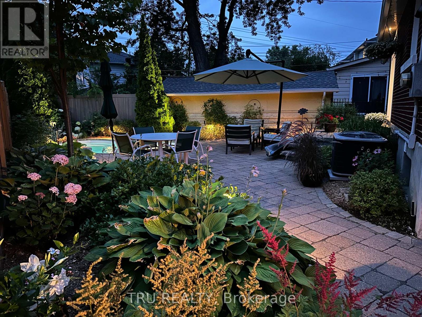 36 Bullock Avenue Ne