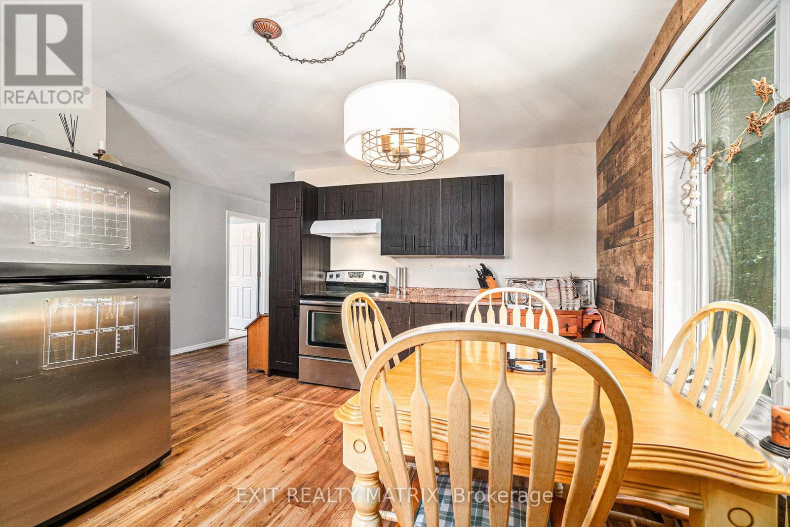 21111 Concession Rd 8 Road