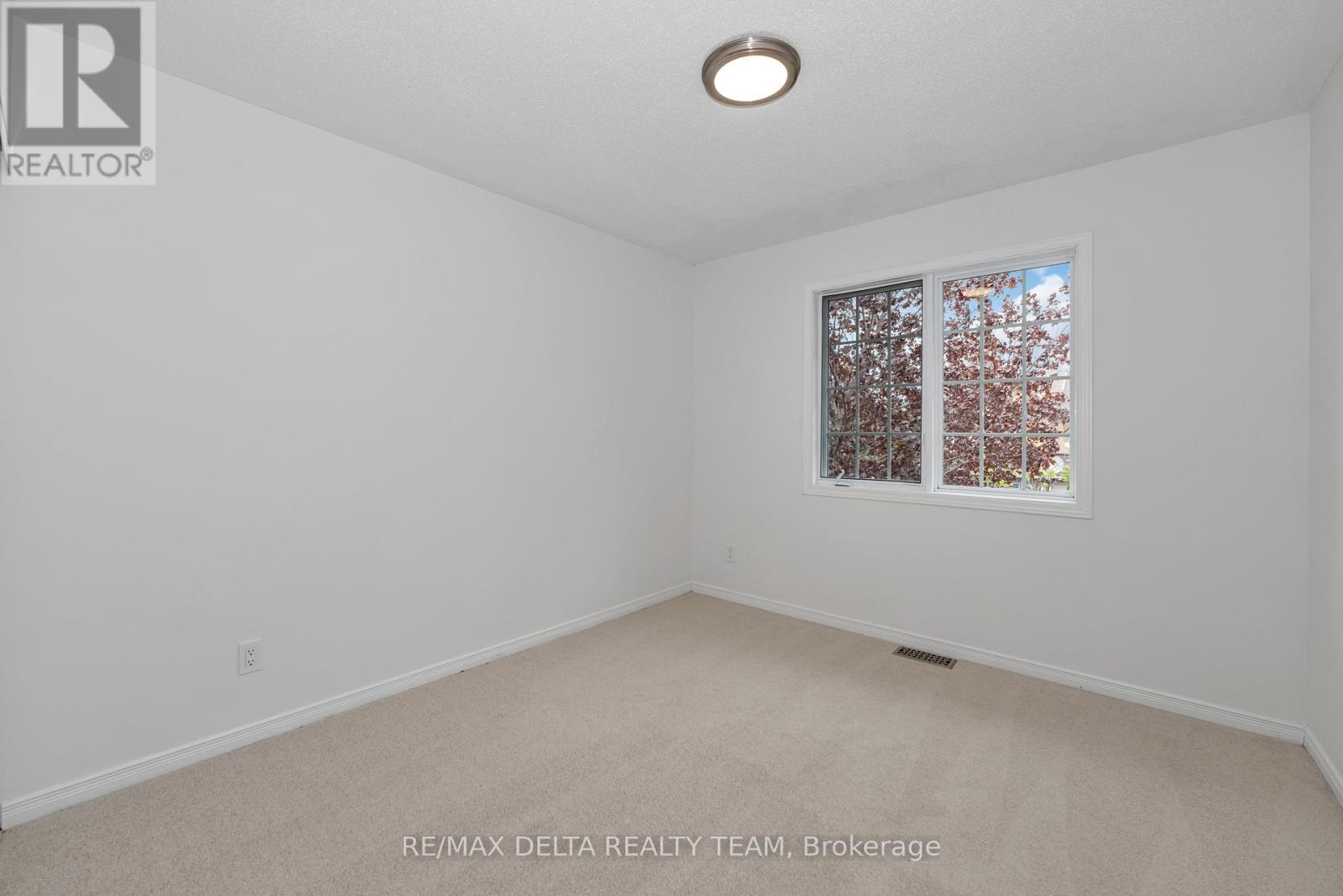 551 Casabella Drive