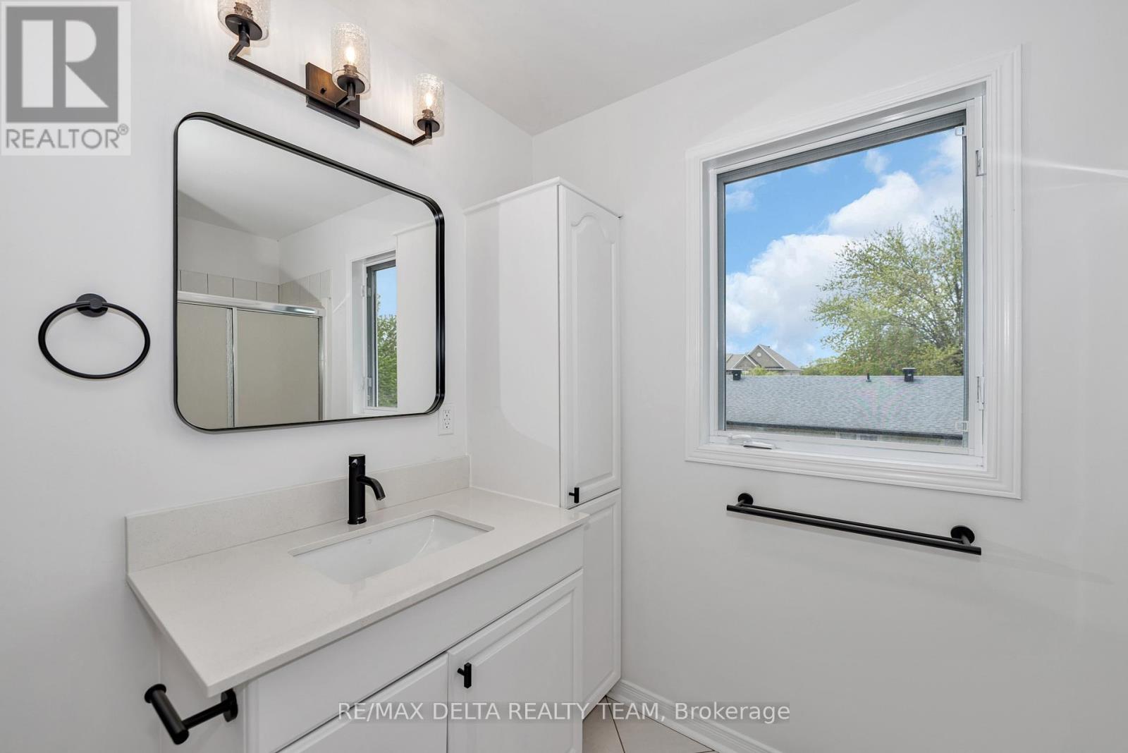 551 Casabella Drive