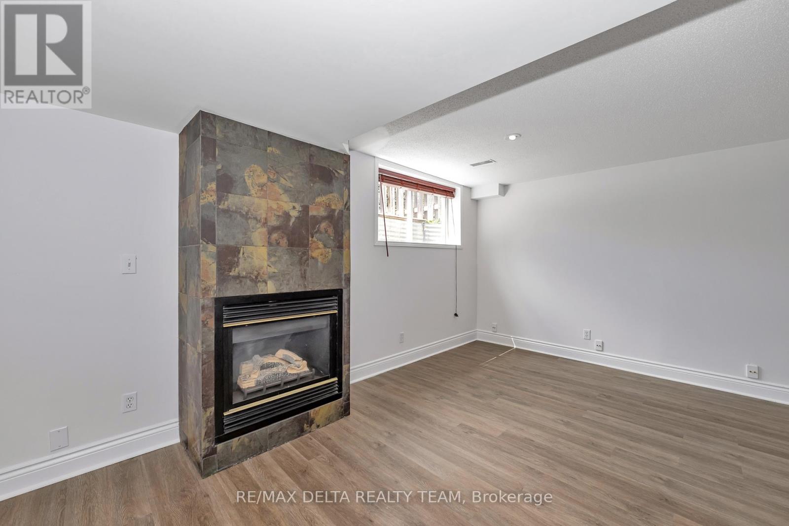 551 Casabella Drive