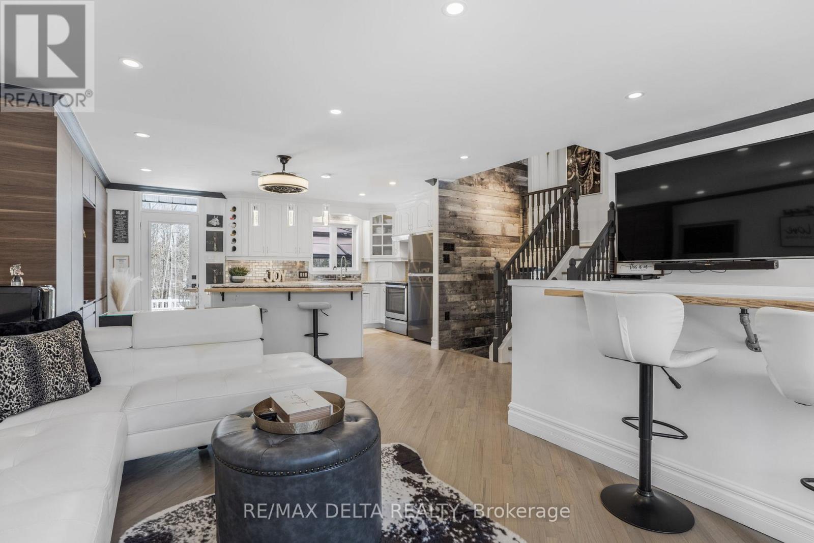 1133 Hemlock Street