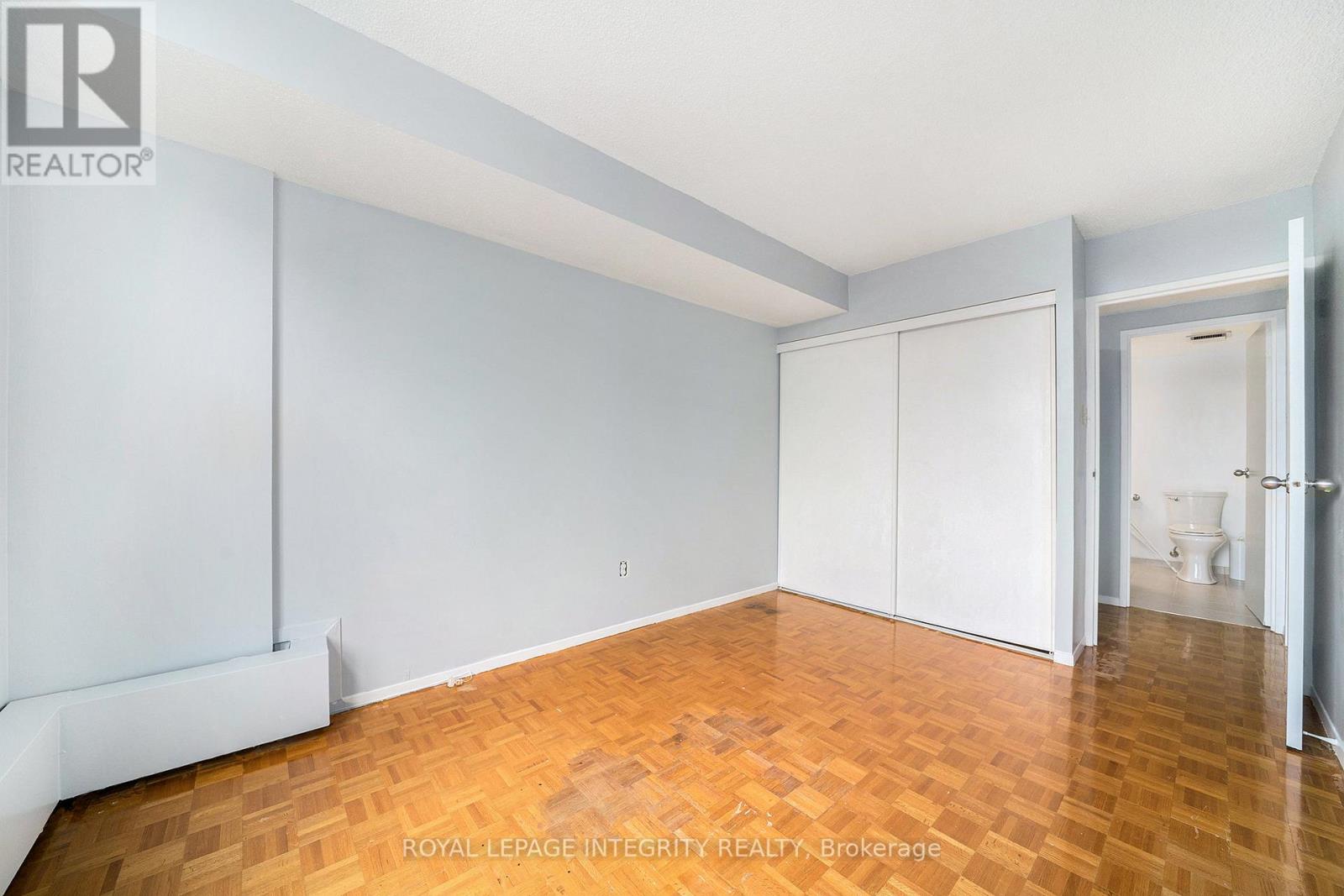 407 - 2759 Carousel Crescent