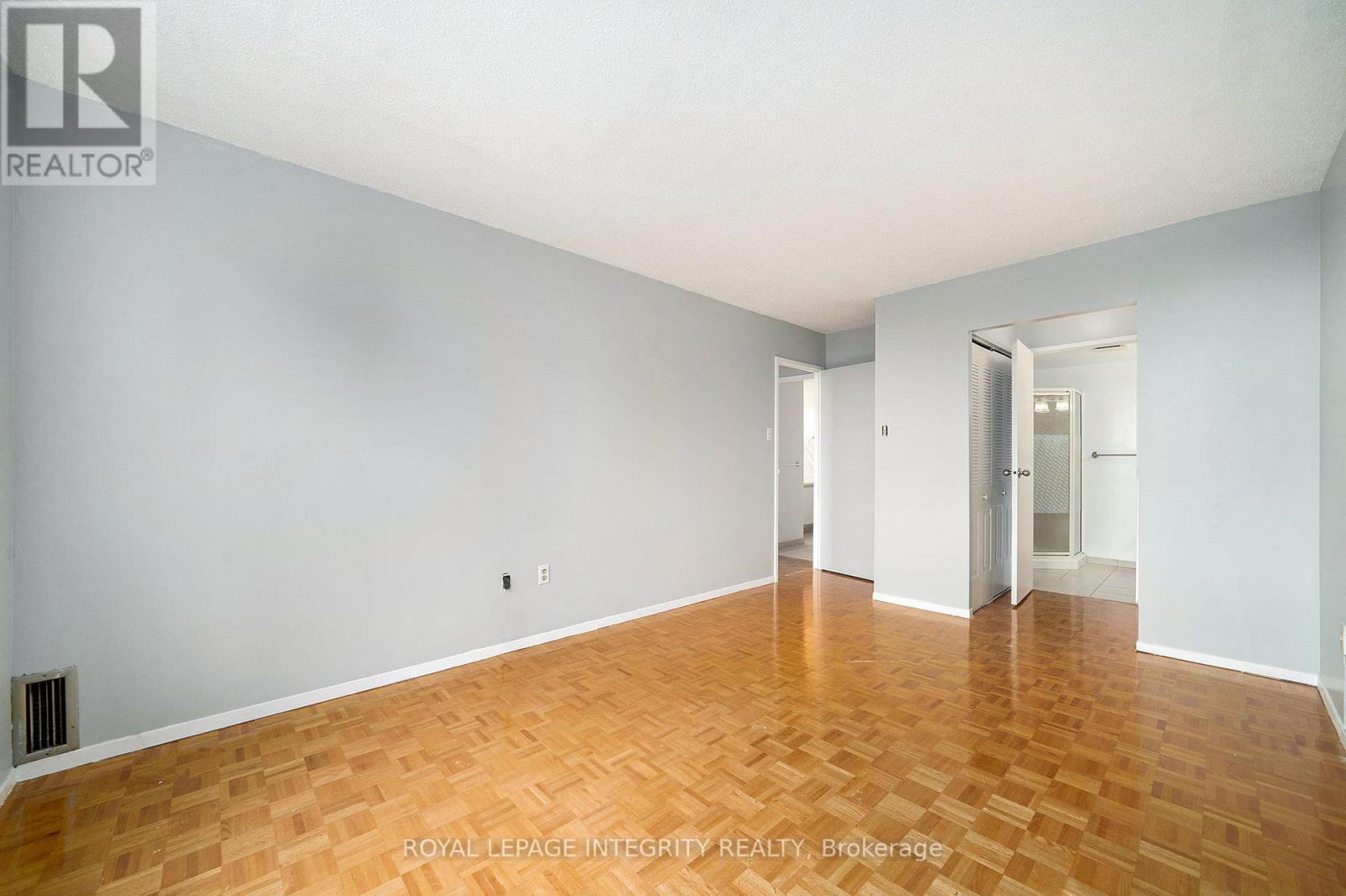 407 - 2759 Carousel Crescent