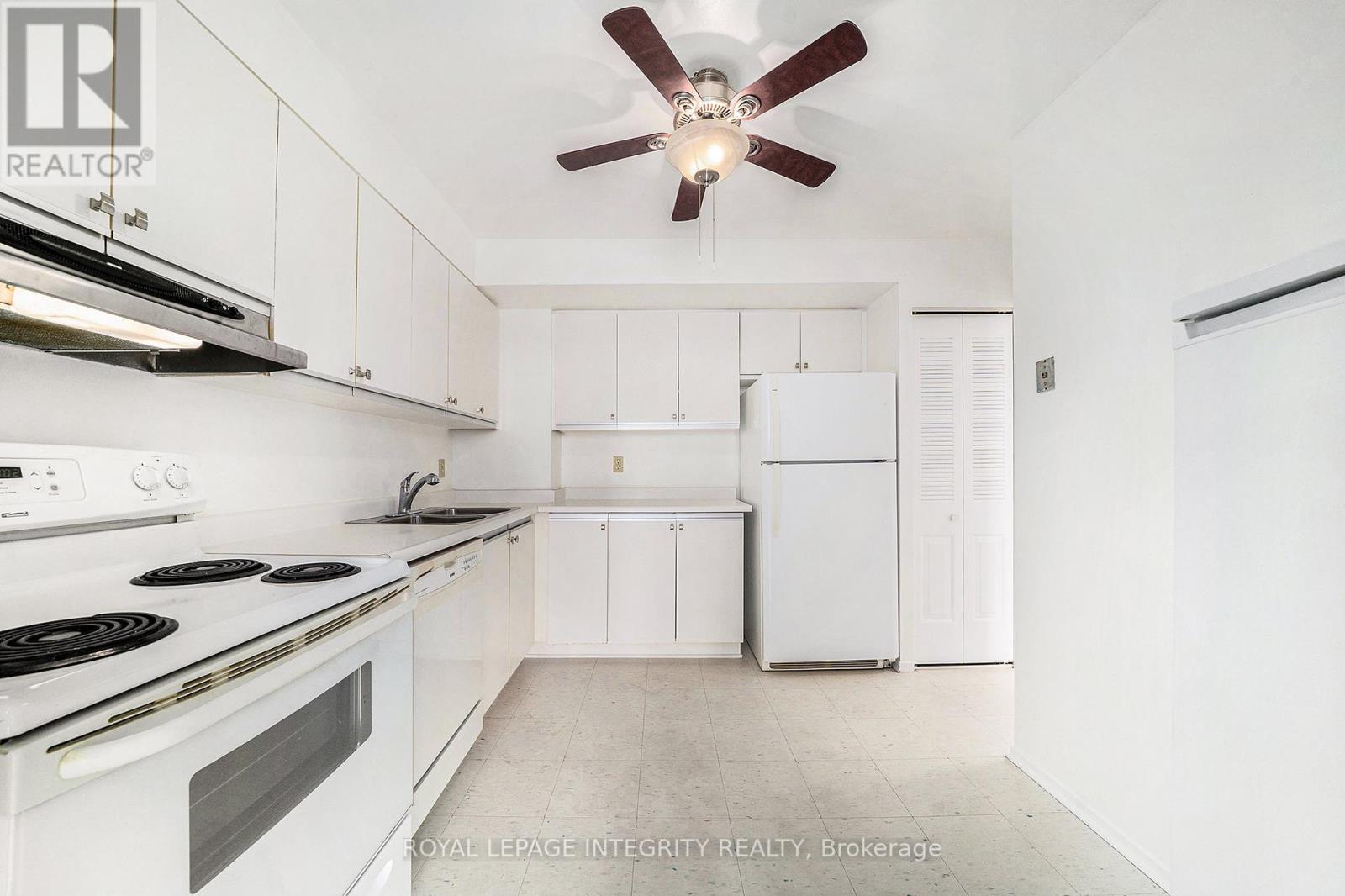 407 - 2759 Carousel Crescent