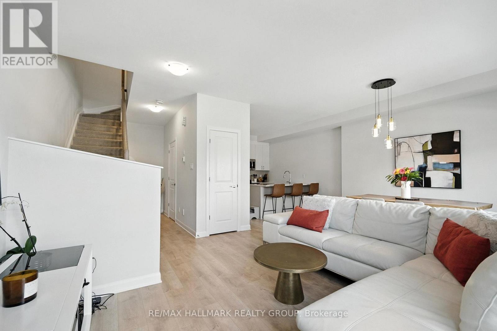 702 Confluence Walk