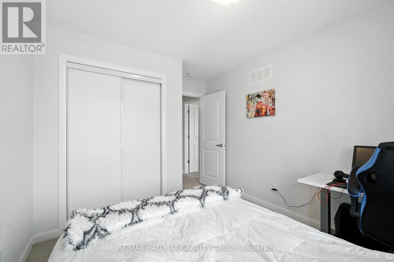 702 Confluence Walk