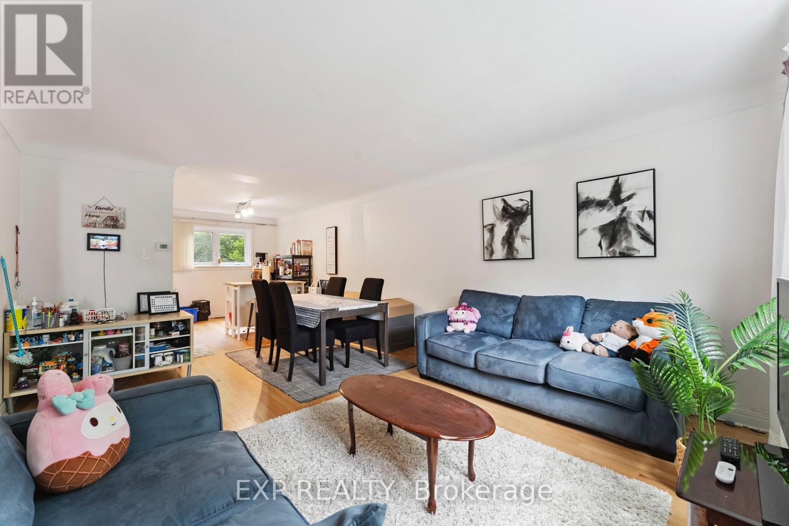 1395 Caldwell Avenue