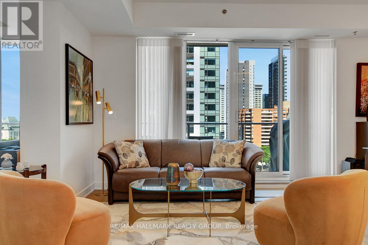 907 - 428 Sparks Street