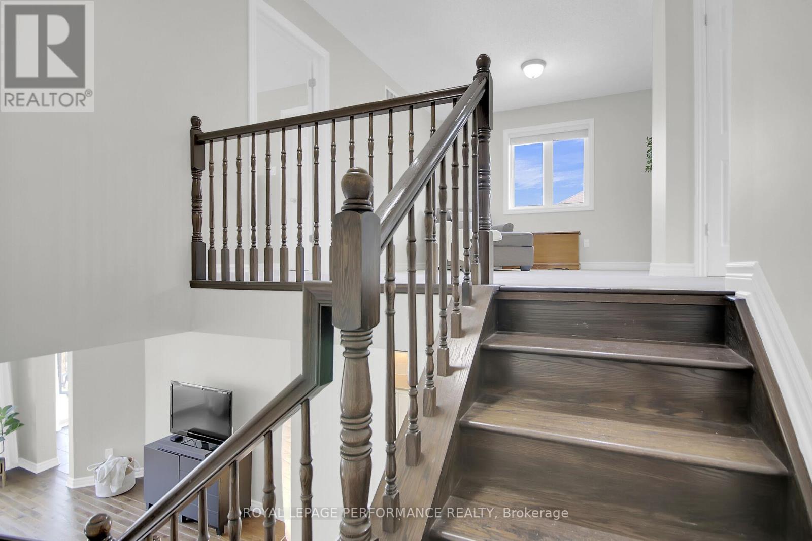 895 Ashenvale Way