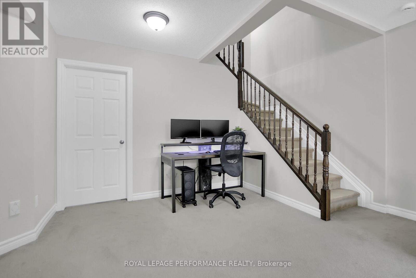 895 Ashenvale Way