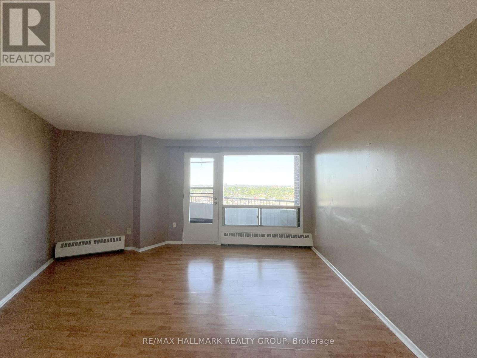 1015 - 20 Chesterton Drive