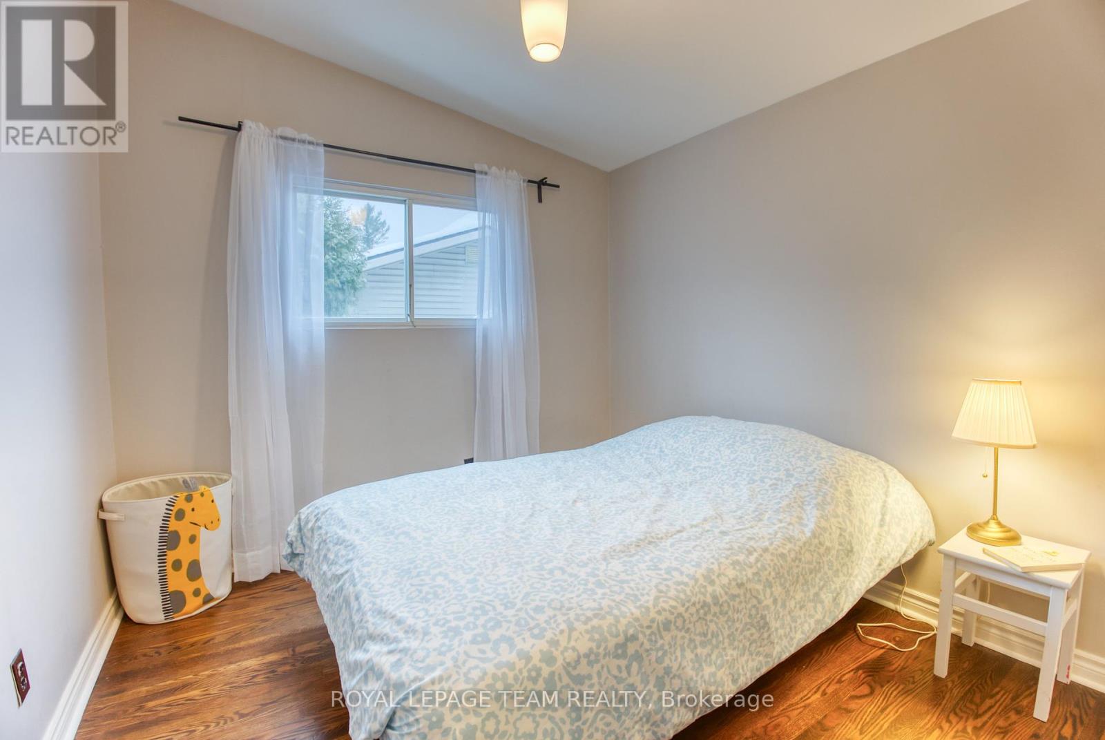 2010 Featherston Drive