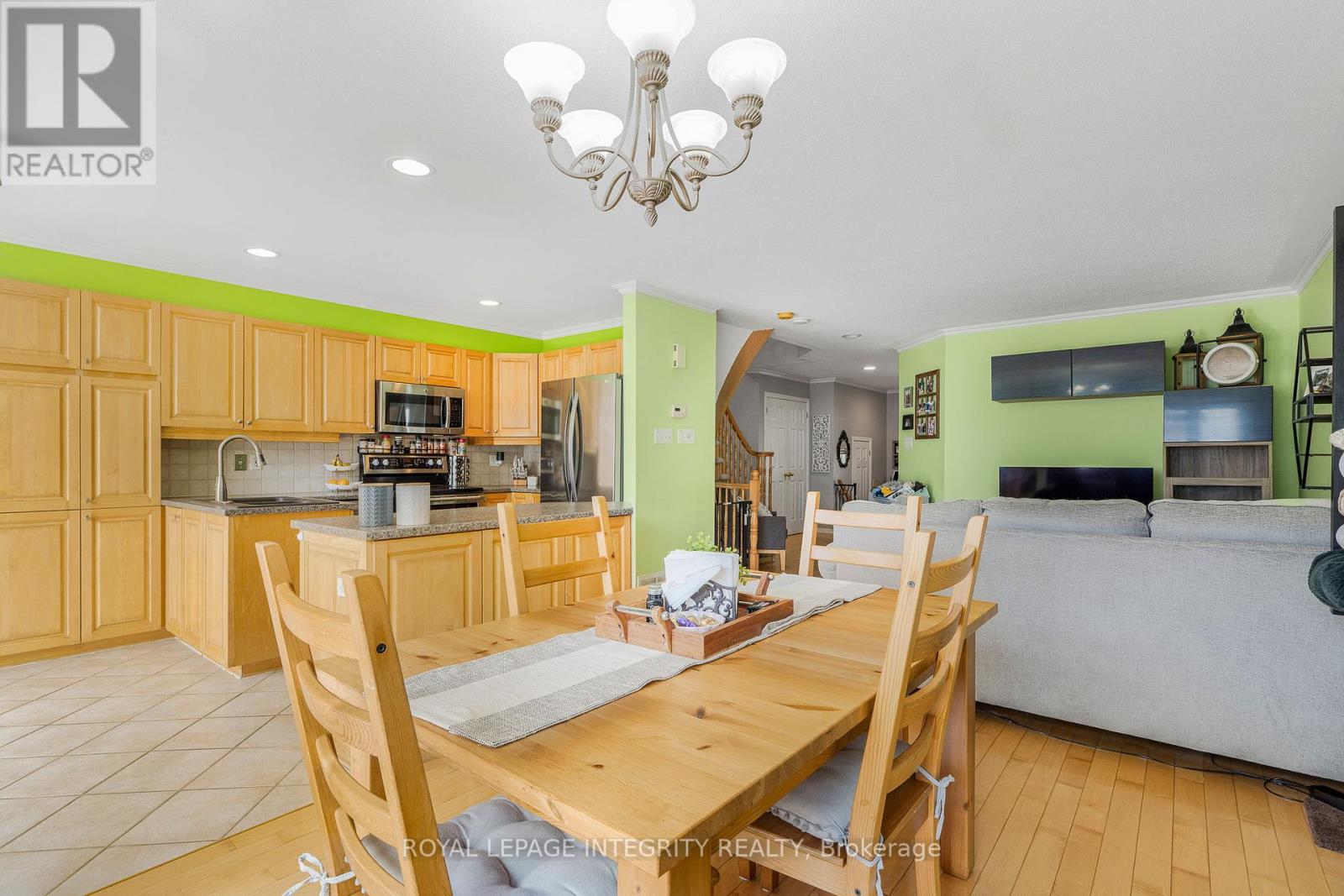 2263 Silverado Crescent