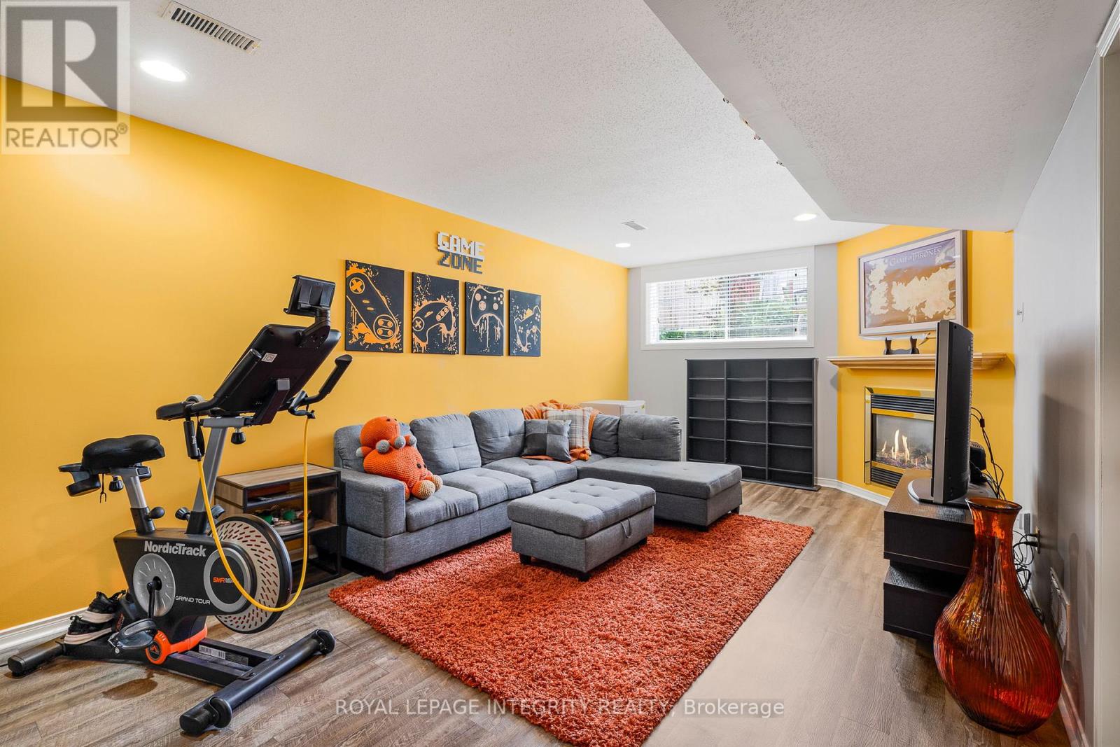 2263 Silverado Crescent