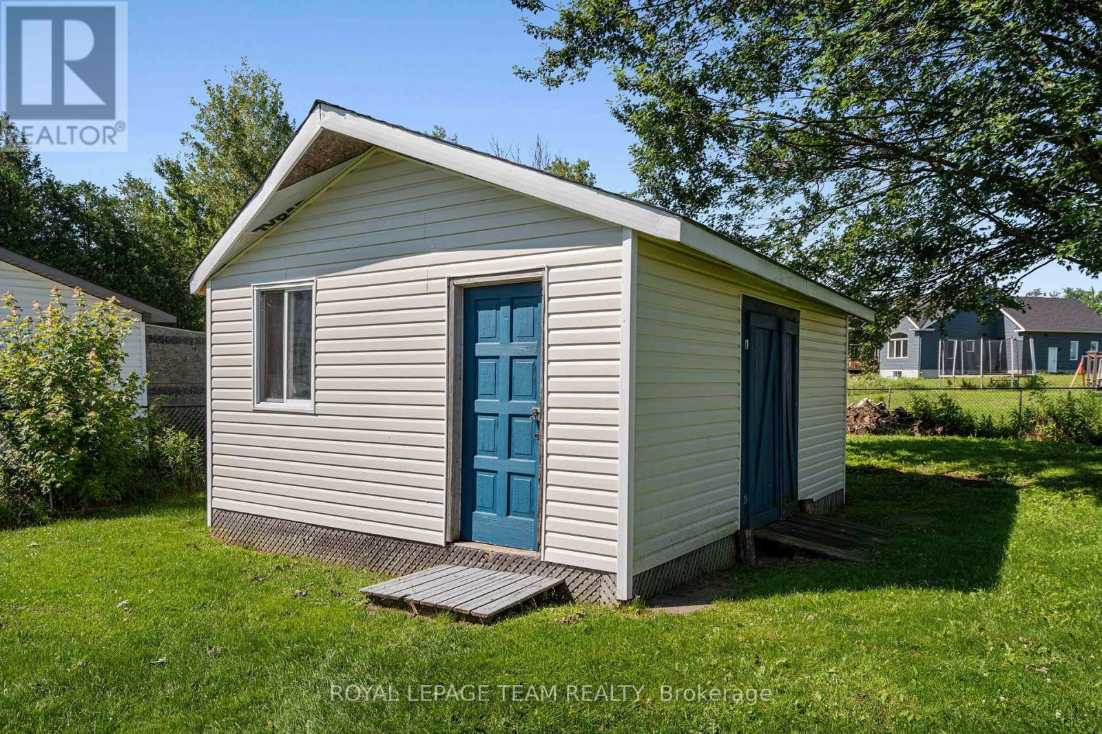 3242 Gendron Road