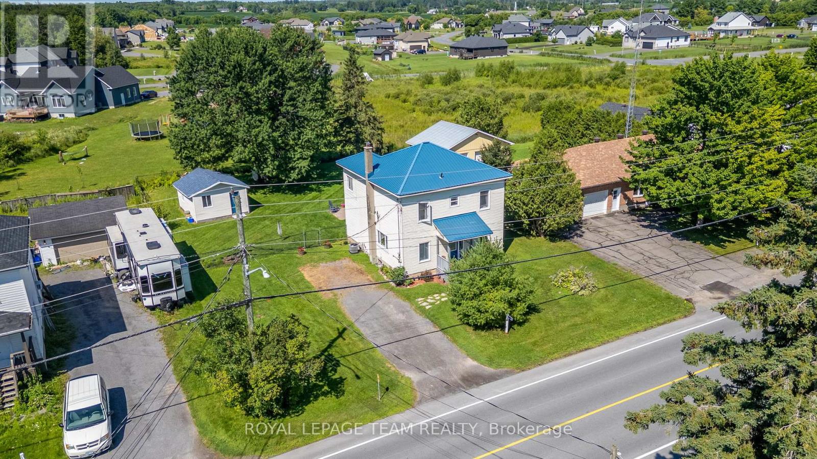 3242 Gendron Road